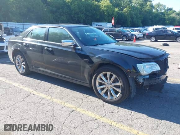 2017 Chrysler 300 C с VIN 2C3CCAKG1HH665117, выставлен на аукционе IAAI как лот 42628044 с пробегом 114 769 миль миль и . История ставок и продаж доступна на DreamBid. Изображение 1.