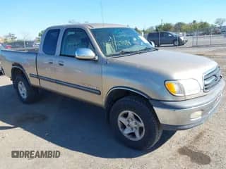 2001 Toyota Tundra SR5 z VIN 5TBBT44131S136253, wystawiony jako IAAI lot #43427019 z przebiegiem 171 381 mil mil oraz . Historia ofert i sprzedaży dostępna na DreamBid. Obrazek 1.