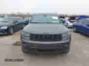 2021 Jeep Grand Cherokee 80th Anniversary z VIN 1C4RJFBGXMC621817, wystawiony jako IAAI lot #41519733 z przebiegiem 60 552 mil mil oraz . Historia ofert i sprzedaży dostępna na DreamBid. Obrazek 12.