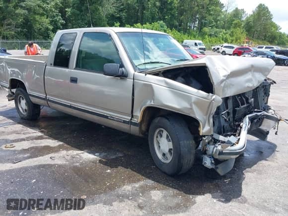 1998 GMC Sierra 1500 с VIN 1GTEC19R6WR516887, выставлен на аукционе IAAI как лот 42527520 с пробегом 180 174 миль миль и . История ставок и продаж доступна на DreamBid. Изображение 1.