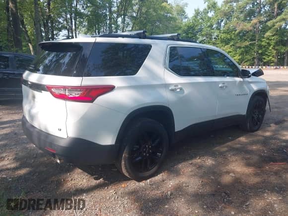 2019 Chevrolet Traverse LT with VIN 1GNERHKW4KJ297466, listed as a IAAI auction lot 42864238 with 79,243 mi miles and . Bid and sale history available at DreamBid. Image 4.
