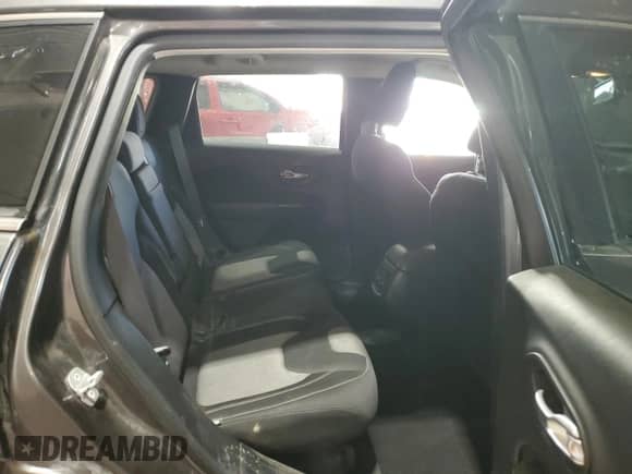 2014 Jeep Cherokee Latitude with VIN 1C4PJMCB2EW297843, listed as a Copart auction lot 85495155 with 175,788 mi miles and Salvage title. Bid and sale history available at DreamBid. Image 11.