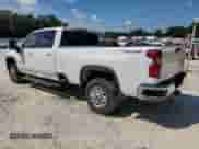 2025 Chevrolet Silverado 2500HD LT z VIN 1GC1KNEYXSF333526, wystawiony jako Copart lot #71401295 z przebiegiem 6 924 mil mil oraz Czysty tytuł • Clean title. Historia ofert i sprzedaży dostępna na DreamBid. Obrazek 2.