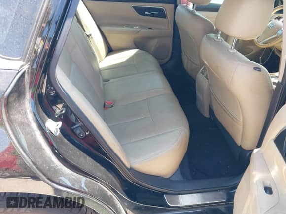 2016 Nissan Altima S with VIN 1N4AL3AP8GC276353, listed as a IAAI auction lot 43011306 with 108,317 mi miles and . Bid and sale history available at DreamBid. Image 8.