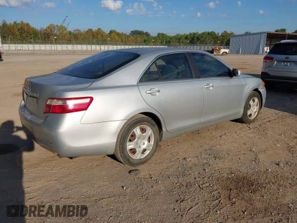 2007 Toyota Camry CE с VIN 4T1BE46K07U696626, выставлен на аукционе IAAI как лот 43309066 с пробегом 220 421 миль миль и . История ставок и продаж доступна на DreamBid. Изображение 4.