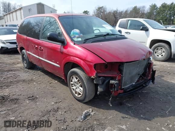 2001 Dodge Caravan SE with VIN 2B4GP44G31R185996, listed as a IAAI auction lot 41788611 with 165,454 mi miles and . Bid and sale history available at DreamBid. Image 1.