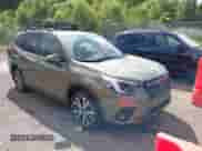 2022 Subaru Forester Limited z VIN JF2SKANC9NH480738, wystawiony jako IAAI lot #43058580 z przebiegiem 24 726 mil mil oraz . Historia ofert i sprzedaży dostępna na DreamBid. Obrazek 1.