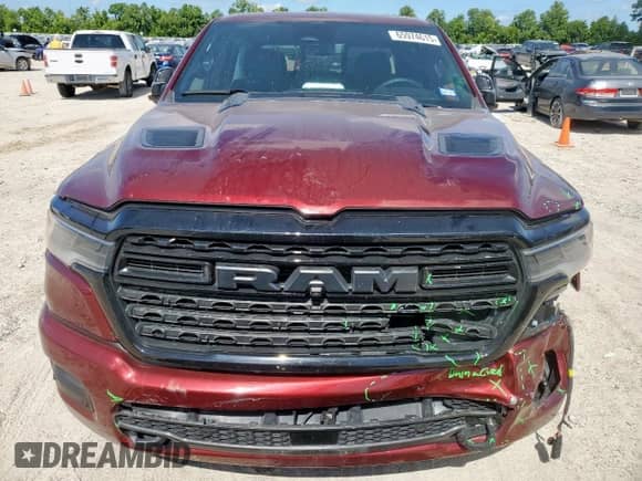 2025 Ram 1500 Limited z VIN 1C6SRFHP5SN683331, wystawiony jako Copart lot #65974615 z przebiegiem 7 156 mil mil oraz Szkoda całkowita • Salvage title. Historia ofert i sprzedaży dostępna na DreamBid. Obrazek 5.