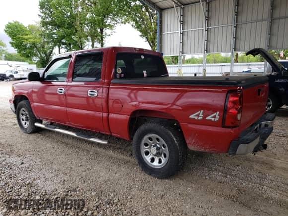 2007 Chevrolet Silverado 1500 LS с VIN 2GCEK13V471103336, выставлен на аукционе Copart как лот 55799835 с пробегом 254 646 миль миль и Списание • Salvage title. История ставок и продаж доступна на DreamBid. Изображение 2.