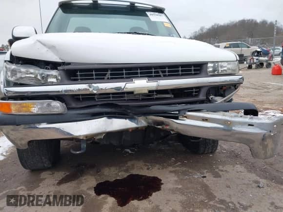 1999 Chevrolet Silverado 1500 LS with VIN 1GCEK14T2XZ125789, listed as a IAAI auction lot 40958507 with 178,496 mi miles and . Bid and sale history available at DreamBid. Image 6.