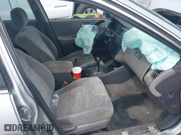 2001 Honda Accord EX with VIN 1HGCG56641A100441, listed as a IAAI auction lot 43374153 with Not provided miles and . Bid and sale history available at DreamBid. Image 5.