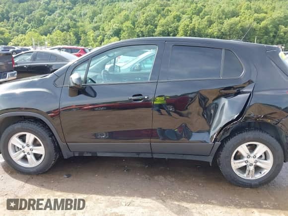 2022 Chevrolet Trax LS с VIN KL7CJNSM5NB542114, выставлен на аукционе IAAI как лот 42705038 с пробегом 77 668 миль миль и . История ставок и продаж доступна на DreamBid. Изображение 14.