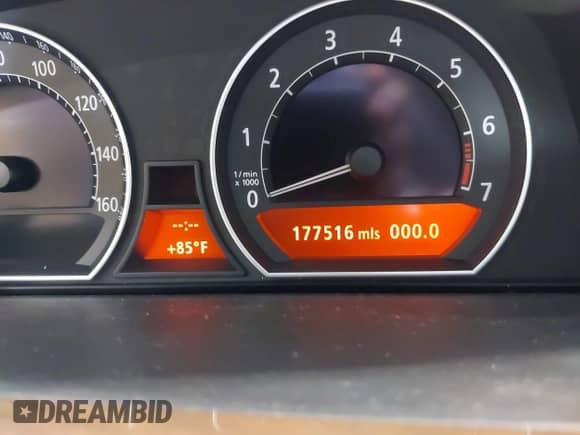 2007 BMW 7 Series 750i with VIN WBAHL835X7DT08227, listed as a IAAI auction lot 42620623 with 177,516 mi miles and . Bid and sale history available at DreamBid. Image 7.