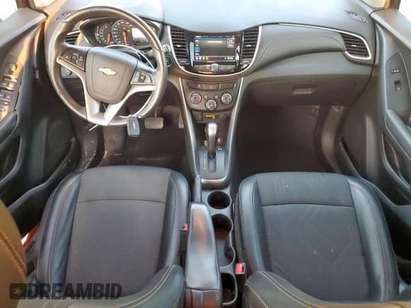 2021 Chevrolet Trax LT z VIN KL7CJLSB9MB336327, wystawiony jako Copart lot #70071325 z przebiegiem 78 340 mil mil oraz Szkoda całkowita • Salvage title. Historia ofert i sprzedaży dostępna na DreamBid. Obrazek 8.