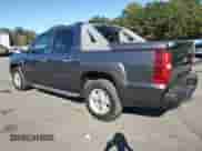 2011 Chevrolet Avalanche LT z VIN 3GNMCFE06BG168235, wystawiony jako Copart lot #77015904 z przebiegiem 203 285 mil mil oraz Szkoda całkowita • Salvage title. Historia ofert i sprzedaży dostępna na DreamBid. Obrazek 2.