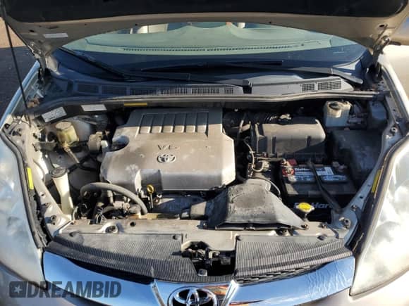 2010 Toyota Sienna XLE с VIN 5TDDK4CC0AS032776, выставлен на аукционе Copart как лот 70566325 с пробегом 174 831 миль миль и Чистый • Clean title. История ставок и продаж доступна на DreamBid. Изображение 12.