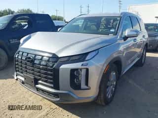 2025 Hyundai Palisade SEL с VIN KM8R24GE5SU882333, выставлен на аукционе IAAI как лот 43525790 с пробегом 16 371 миль миль и . История ставок и продаж доступна на DreamBid. Изображение 2.