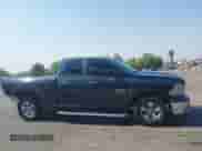 2014 Ram 1500 Big Horn z VIN 1C6RR6GTXES422571, wystawiony jako IAAI lot #42888516 z przebiegiem 122 477 mil mil oraz . Historia ofert i sprzedaży dostępna na DreamBid. Obrazek 14.