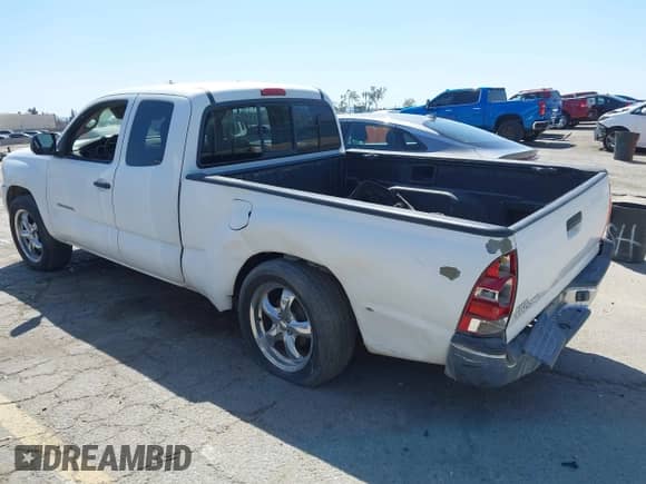 2005 Toyota Tacoma с VIN 5TETX22N55Z125063, выставлен на аукционе IAAI как лот 40357954 с пробегом 289 282 миль миль и . История ставок и продаж доступна на DreamBid. Изображение 3.