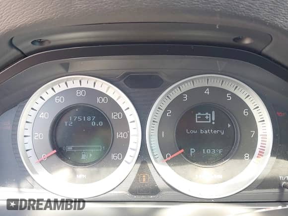 2012 Volvo S60 T5 с VIN YV1622FS1C2057349, выставлен на аукционе IAAI как лот 43264522 с пробегом 175 187 миль миль и . История ставок и продаж доступна на DreamBid. Изображение 7.