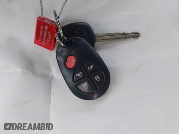 2019 Toyota Sienna LE Auto Access Seat с VIN 5TDKZ3DC7KS971405, выставлен на аукционе IAAI как лот 43258910 с пробегом 51 591 миль миль и . История ставок и продаж доступна на DreamBid. Изображение 11.