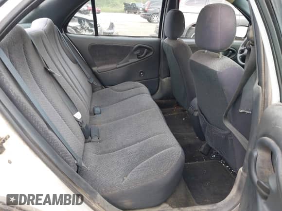 2003 Chevrolet Cavalier LS с VIN 1G1JF52F437223602, выставлен на аукционе IAAI как лот 42476118 с пробегом 227 298 миль миль и . История ставок и продаж доступна на DreamBid. Изображение 8.