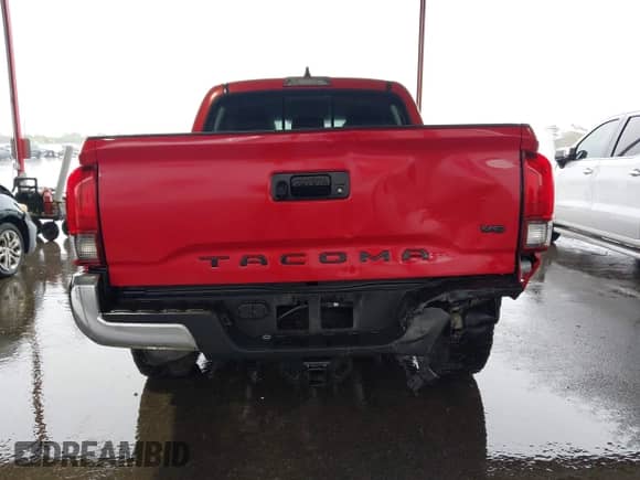 2022 Toyota Tacoma SR5 with VIN 3TMAZ5CN4NM192333, listed as a IAAI auction lot 42640119 with 41,195 mi miles and . Bid and sale history available at DreamBid. Image 16.