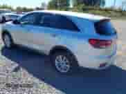 2019 Kia Sorento S with VIN 5XYPGDA58KG572314, listed as a IAAI auction lot 43425458 with 128,901 mi miles and . Bid and sale history available at DreamBid. Image 3.