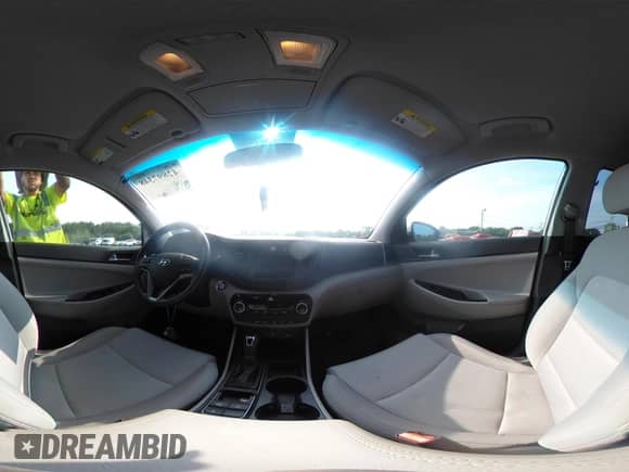 2017 Hyundai Tucson Limited с VIN KM8J3CA2XHU383720, выставлен на аукционе IAAI как лот 42897348 с пробегом 99 660 миль миль и . История ставок и продаж доступна на DreamBid. Изображение 20.