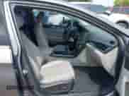 2018 Hyundai Sonata Limited with VIN 5NPE34AF4JH645472, listed as a IAAI auction lot 42090456 with 92,253 mi miles and . Bid and sale history available at DreamBid. Image 5.