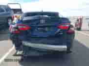 2021 Toyota Camry SE Nightshade z VIN 4T1G11AKXMU519763, wystawiony jako IAAI lot #43319480 z przebiegiem 97 862 mil mil oraz . Historia ofert i sprzedaży dostępna na DreamBid. Obrazek 17.