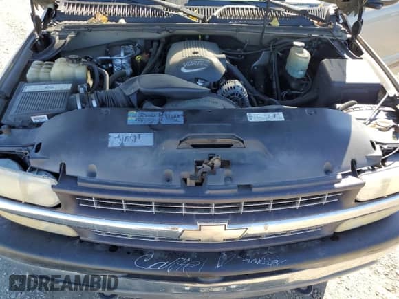 2002 Chevrolet Silverado 1500HD LT с VIN 1GCGK13U12F106955, выставлен на аукционе Copart как лот 71199304 с пробегом Не указан миль и Списание • Salvage title. История ставок и продаж доступна на DreamBid. Изображение 12.