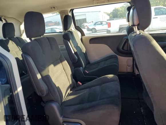 2015 Dodge Grand Caravan American Value z VIN 2C4RDGBG5FR681334, wystawiony jako Copart lot #85164995 z przebiegiem 121 413 mil mil oraz Szkoda całkowita • Salvage title. Historia ofert i sprzedaży dostępna na DreamBid. Obrazek 11.