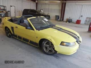 2002 Ford Mustang Deluxe с VIN 1FAFP44462F179550, выставлен на аукционе IAAI как лот 42478303 с пробегом 212 220 миль миль и . История ставок и продаж доступна на DreamBid. Изображение 1.