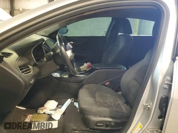 2017 Chevrolet Malibu LT z VIN 1G1ZE5STXHF131371, wystawiony jako Copart lot #55514575 z przebiegiem 139 078 mil mil oraz Szkoda całkowita • Salvage title. Historia ofert i sprzedaży dostępna na DreamBid. Obrazek 7.