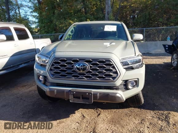 2023 Toyota Tacoma SR5 с VIN 3TMDZ5BNXPM157930, выставлен на аукционе IAAI как лот 43476445 с пробегом 12 297 миль миль и . История ставок и продаж доступна на DreamBid. Изображение 12.