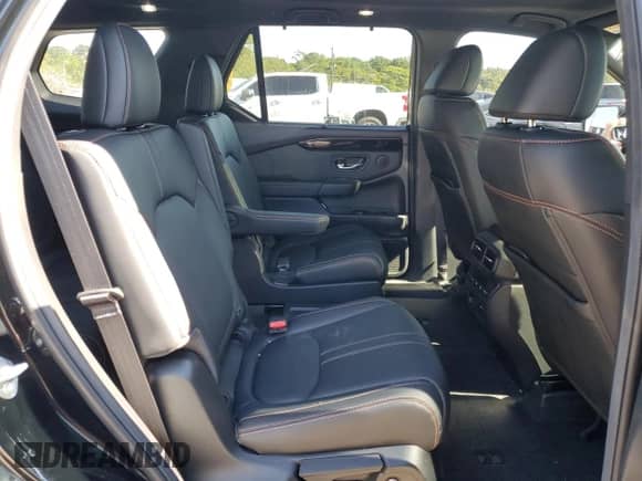 2025 Honda Pilot TrailSport с VIN 5FNYG1H6XSB049689, выставлен на аукционе Copart как лот 72036055 с пробегом 17 326 миль миль и Списание • Salvage title. История ставок и продаж доступна на DreamBid. Изображение 11.