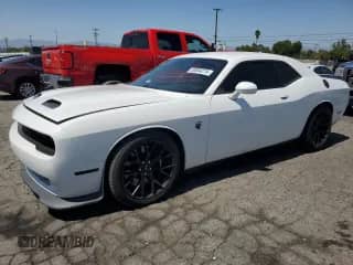 2019 Dodge Challenger SRT Hellcat with VIN 2C3CDZC97KH543199, listed as a Copart auction lot 58594215 with 45,901 mi miles and Salvage title. Bid and sale history available at DreamBid. Image 1.