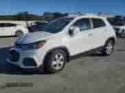 2017 Chevrolet Trax LT z VIN KL7CJLSB6HB170385, wystawiony jako Copart lot #86518635 z przebiegiem 87 749 mil mil oraz Szkoda całkowita • Salvage title. Historia ofert i sprzedaży dostępna na DreamBid. Obrazek 1.