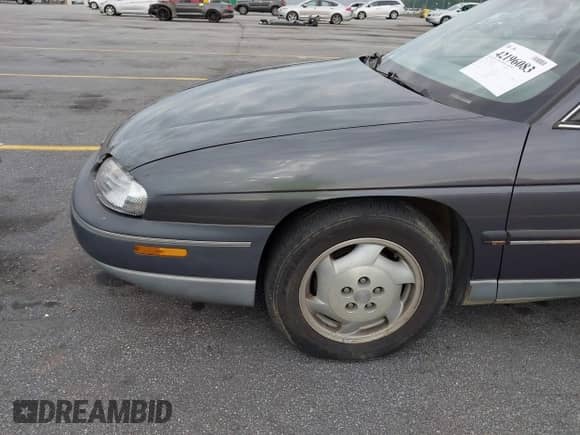 1996 Chevrolet Lumina с VIN 2G1WN52M1T9105187, выставлен на аукционе IAAI как лот 42196083 с пробегом 109 010 миль миль и . История ставок и продаж доступна на DreamBid. Изображение 6.