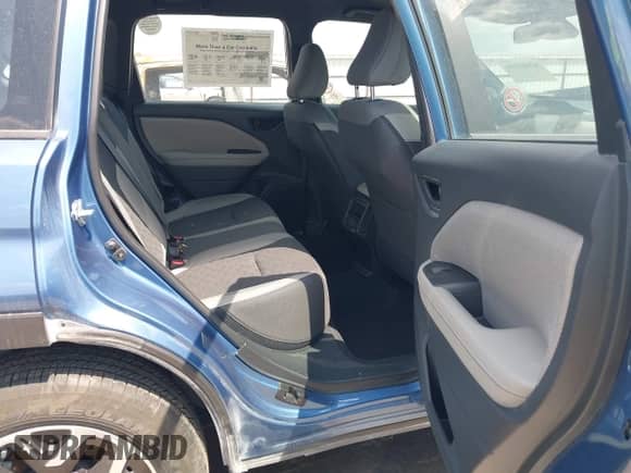 2025 Subaru Forester with VIN JF2SLDAC0SH534606, listed as a IAAI auction lot 42461124 with 4,023 mi miles and . Bid and sale history available at DreamBid. Image 8.