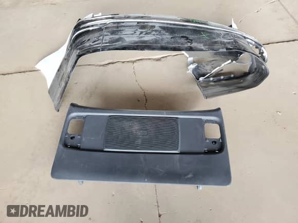 2023 Toyota Sienna Platinum с VIN 5TDESKFC4PS095831, выставлен на аукционе Copart как лот 55919975 с пробегом 6 626 миль миль и Списание • Salvage title. История ставок и продаж доступна на DreamBid. Изображение 13.