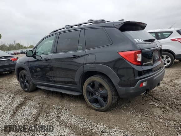 2019 Honda Passport Elite с VIN 5FNYF8H01KB012957, выставлен на аукционе Copart как лот 82051255 с пробегом 134 597 миль миль и Списание • Salvage title. История ставок и продаж доступна на DreamBid. Изображение 2.
