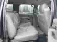 2005 Chevrolet Suburban LT с VIN 3GNGK26G15G143221, выставлен на аукционе IAAI как лот 41651648 с пробегом 203 086 миль миль и . История ставок и продаж доступна на DreamBid. Изображение 8.