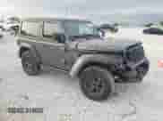2022 Jeep Wrangler Willys Sport z VIN 1C4GJXAN2NW164546, wystawiony jako Copart lot #52257525 z przebiegiem 34 197 mil mil oraz Szkoda całkowita • Salvage title. Historia ofert i sprzedaży dostępna na DreamBid. Obrazek 4.