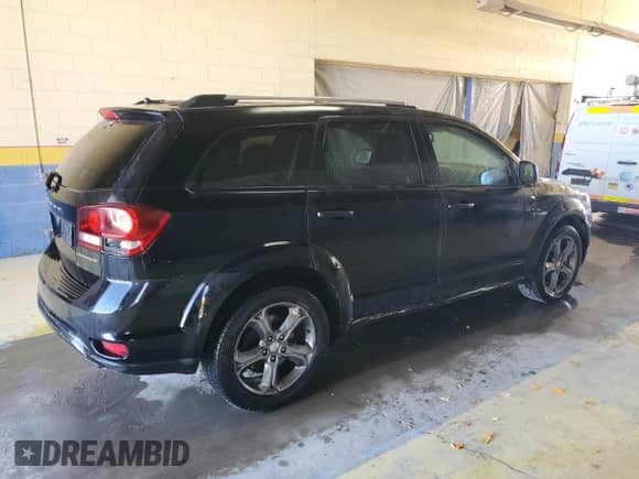 2017 Dodge Journey Crossroad Plus z VIN 3C4PDDGG2HT577737, wystawiony jako Copart lot #84228525 z przebiegiem 119 436 mil mil oraz Czysty tytuł • Clean title. Historia ofert i sprzedaży dostępna na DreamBid. Obrazek 3.
