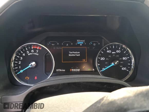 2020 Ford F-250 XL z VIN 1FT7W2BN3LEE94055, wystawiony jako Copart lot #61569575 z przebiegiem 117 734 mil mil oraz Szkoda całkowita • Salvage title. Historia ofert i sprzedaży dostępna na DreamBid. Obrazek 9.