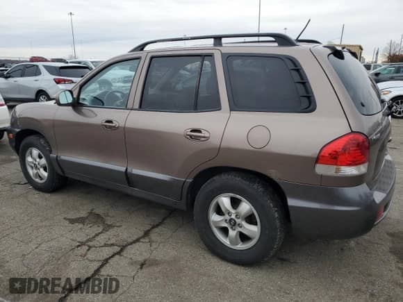 2005 Hyundai Santa Fe GLS с VIN KM8SC73DX5U975009, выставлен на аукционе Copart как лот 82798014 с пробегом 192 287 миль миль и Списание • Salvage title. История ставок и продаж доступна на DreamBid. Изображение 2.