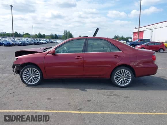 2006 Toyota Camry STD with VIN 4T1BE30K76U126852, listed as a IAAI auction lot 43124560 with 245,890 mi miles and . Bid and sale history available at DreamBid. Image 15.