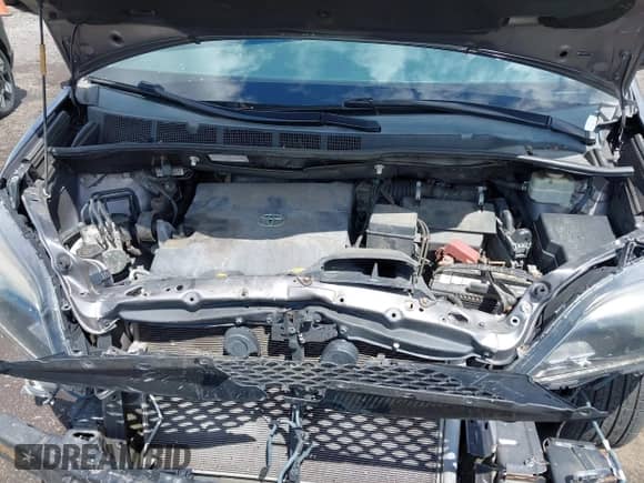2015 Toyota Sienna SE with VIN 5TDXK3DC2FS559232, listed as a IAAI auction lot 42341965 with 130,732 mi miles and . Bid and sale history available at DreamBid. Image 10.
